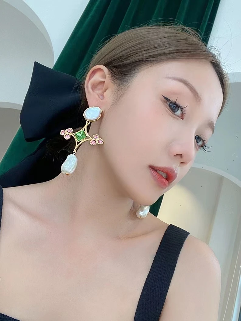 

Korean Europe and the United States autumn and winter exaggerated medieval cross colored zircon earrings long retro fashion earr