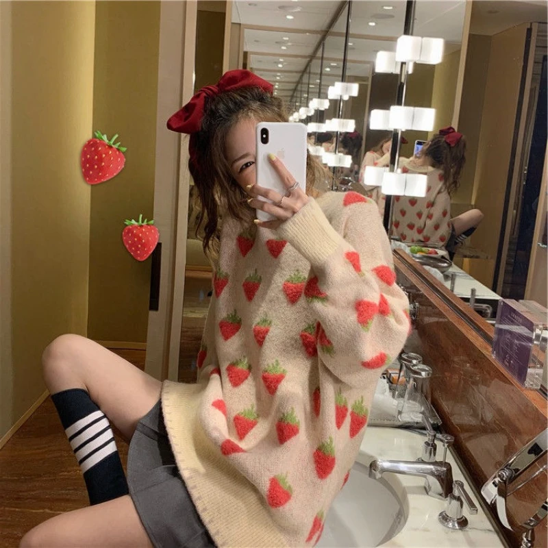 

Sweet Girls Casual Sweater Strawberry and Peach Embroidery Loose Leisure Pullovers O-Neck Long Sleeve Warm Thick Knitted Jumpers