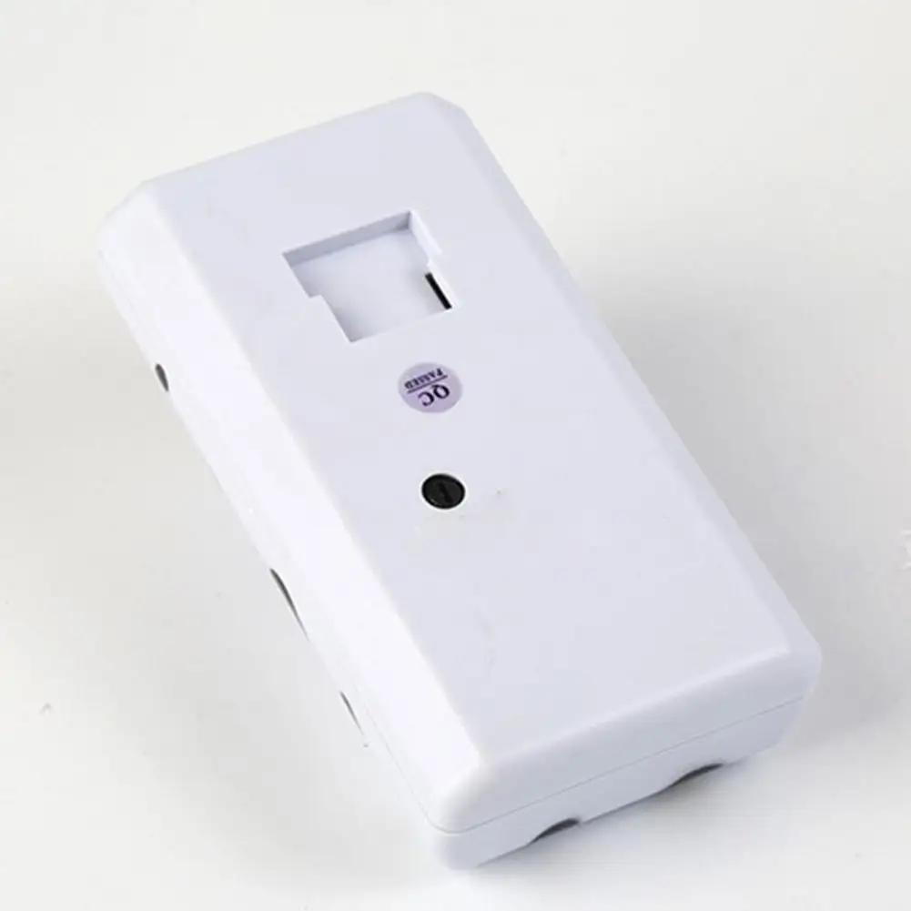 

Gentle Training Dogs Lightweight Ultrasonic Anti-Barking Training Device Dog Repeller Pet Supplies