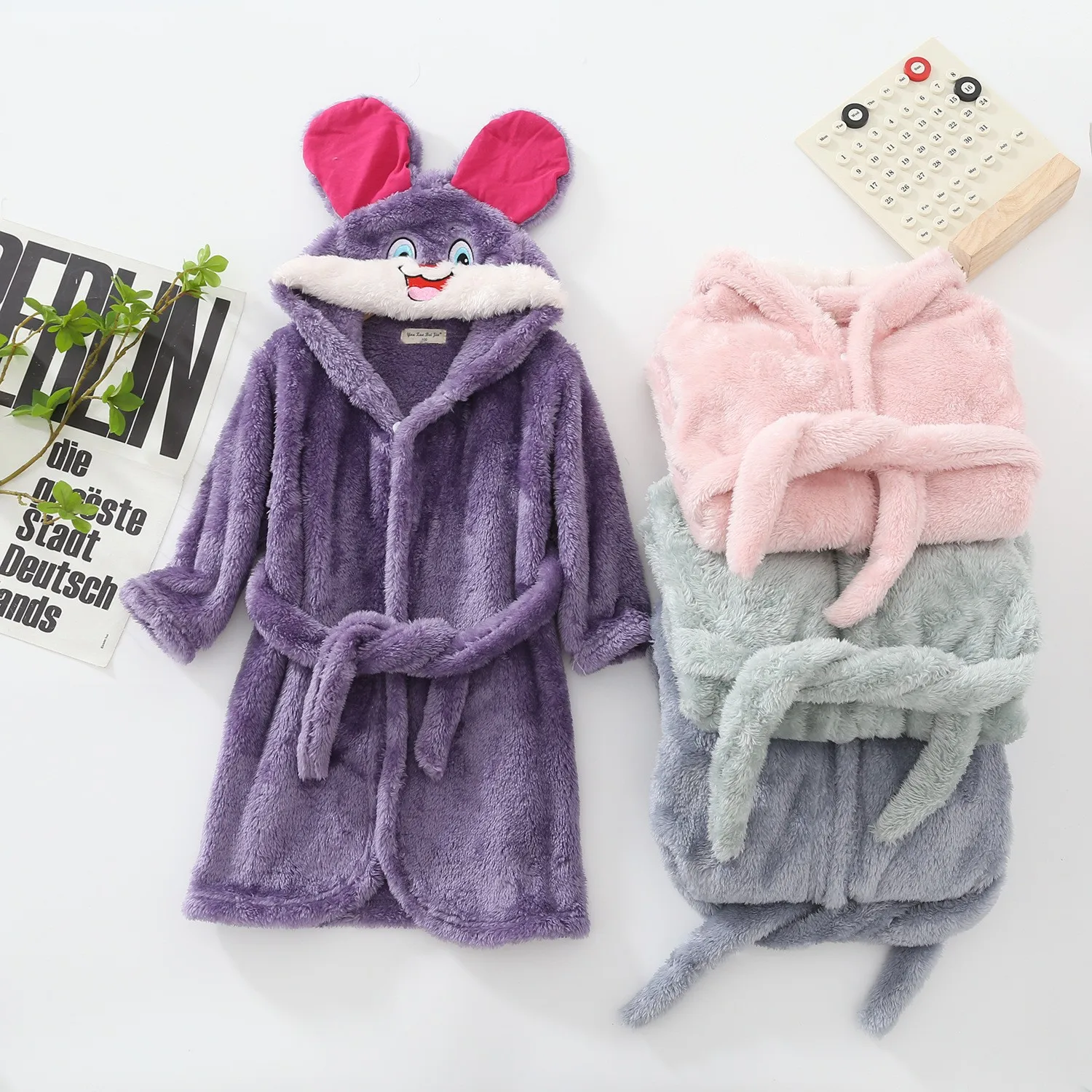 Детские халаты с рисунком кролика новый зимний плюшевый халат для маленьких