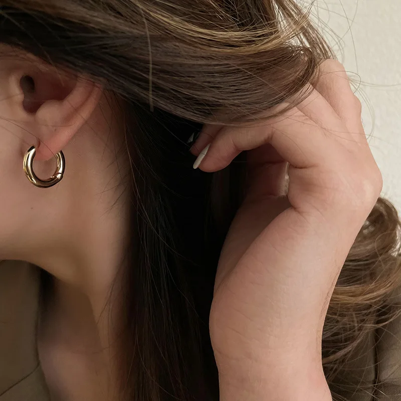 Серьги-гвоздики LIVVY для женщин и пар простые модные украшения короткой вечеринки