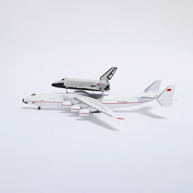 

Diecast Antonov An-225 AN225 "Mriya" Space Shuttle Blizzard Metal Alloy Airplane Model 1/400 Scale Static Display Collection Toy