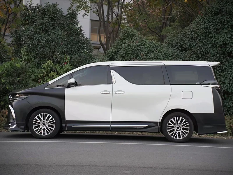 Фото Комплект обвесов серии 40 для Alphard 2015-2023: обновление бампера, капота и светодиодных фар (для серий 30 и 35) №4