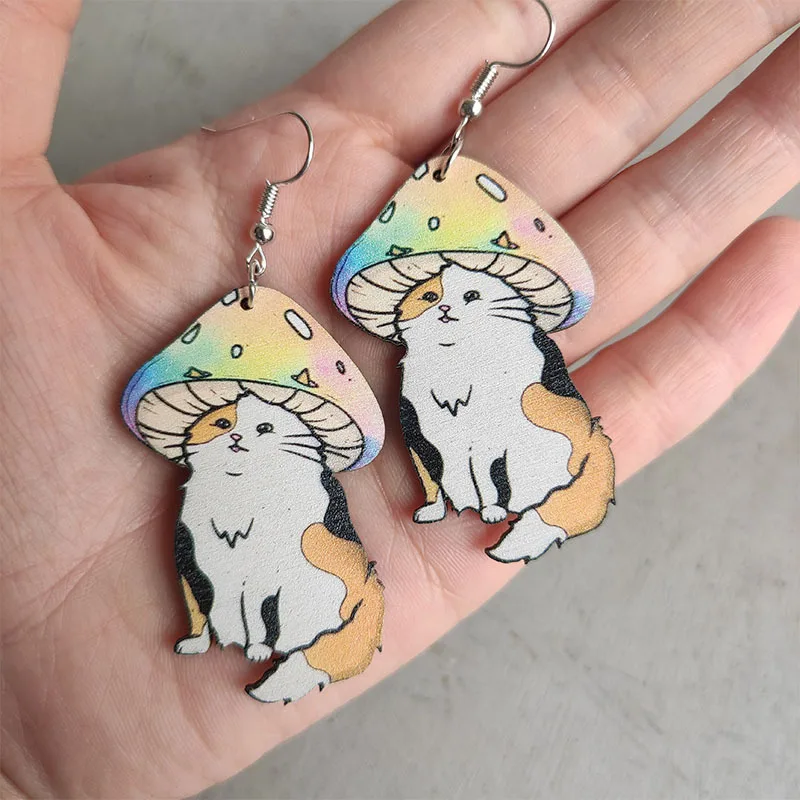 

Funny Mushroom Cat Has Funny Accessories Mushroom Frog Star Moon Cartoon Women's Lovely Earrings Are Suitable for Women's Gifts