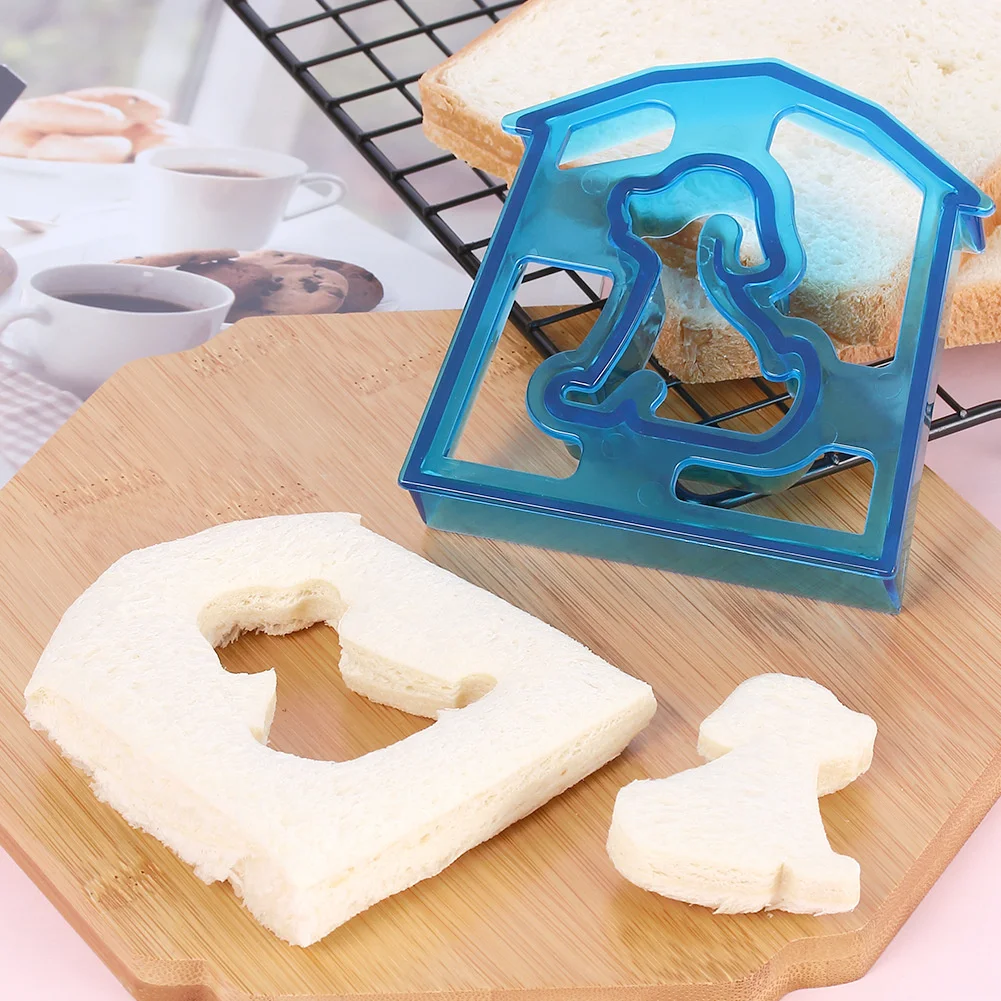

Lunch DIY Sandwiches Cutter Mould Food Cutting Die Bread Biscuits Mold Children Baking Tools Lunch Maker Sealer Cute Shape 2022