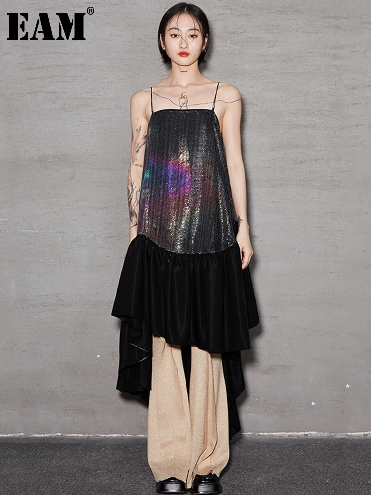 

[EAM] Women Irregular Sequins Long Spaghetti Strap Dress New Sleeveless Loose Fit Fashion Tide Spring Autumn 2022 1DE4482