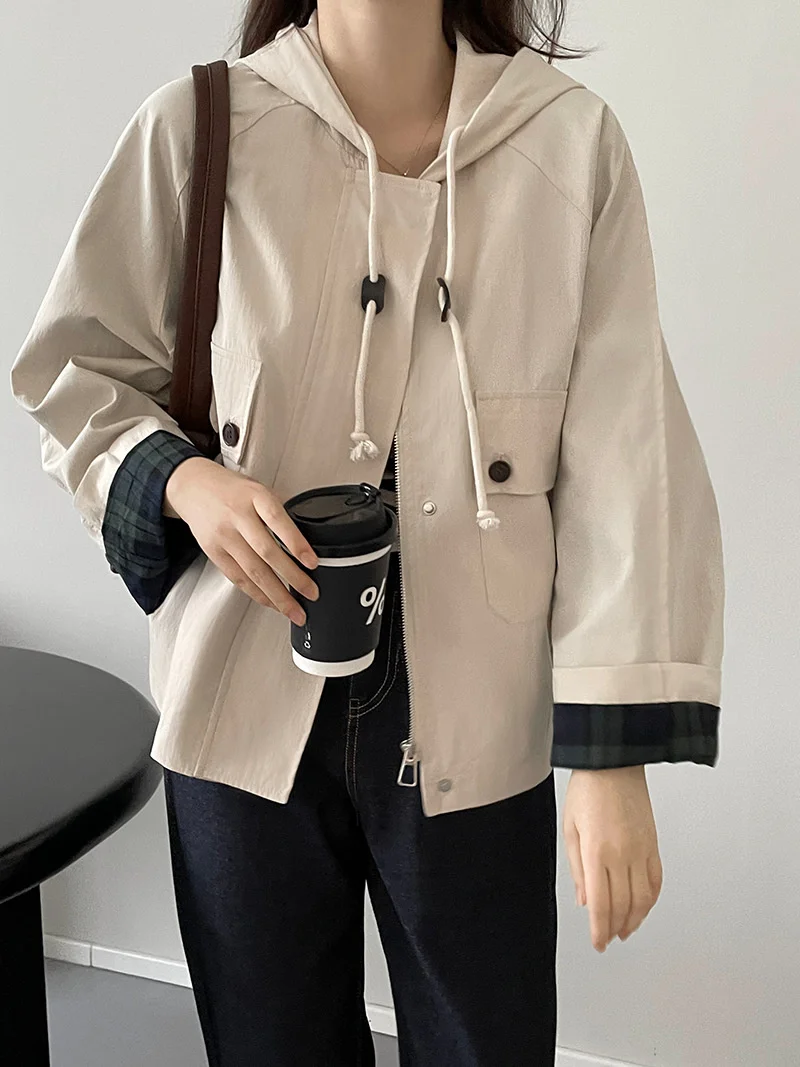 

Women's Contrast Color Hooded Short Casual Work Trench Coat