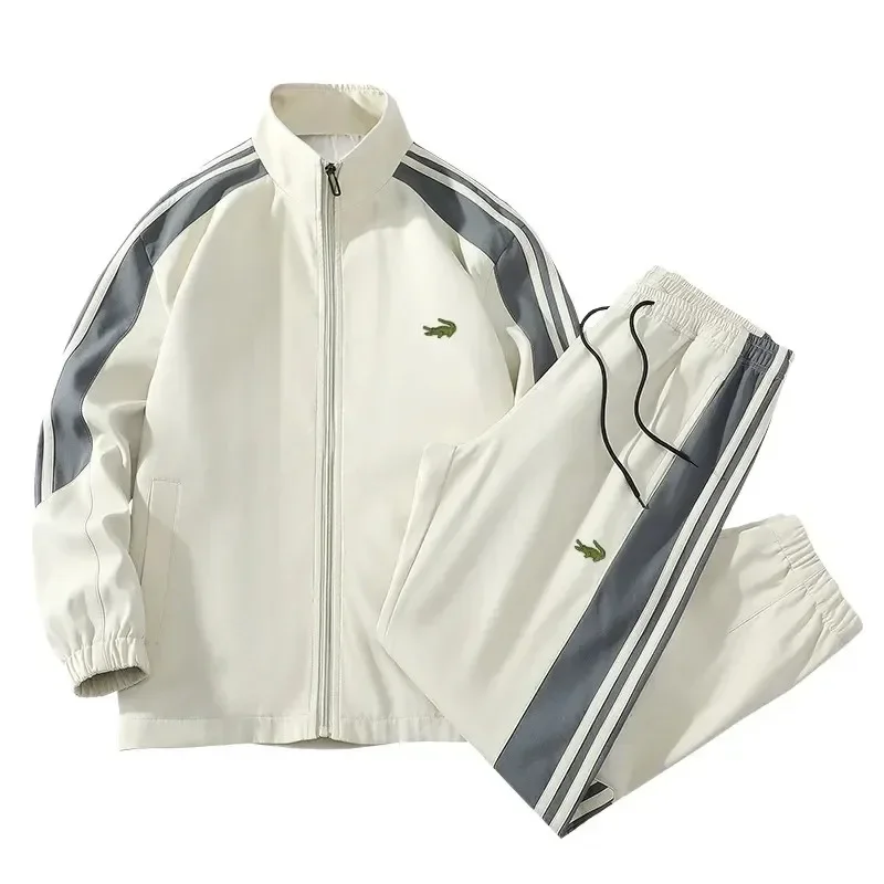 Комплект спортивный мужской с вышивкой