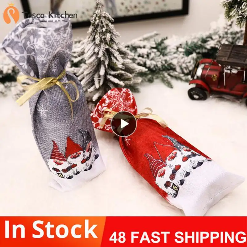 

Lightweight Red Wine Bottle Set Portable Trendy Champagne Bottle Cover Non-woven Fabric Cute Christmas Bottle Cover Fashionable