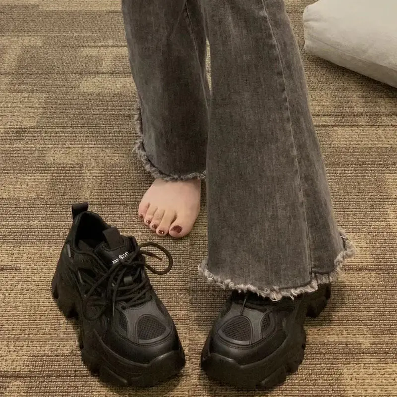 Женские массивные кроссовки белые новые модные повседневные спортивные туфли