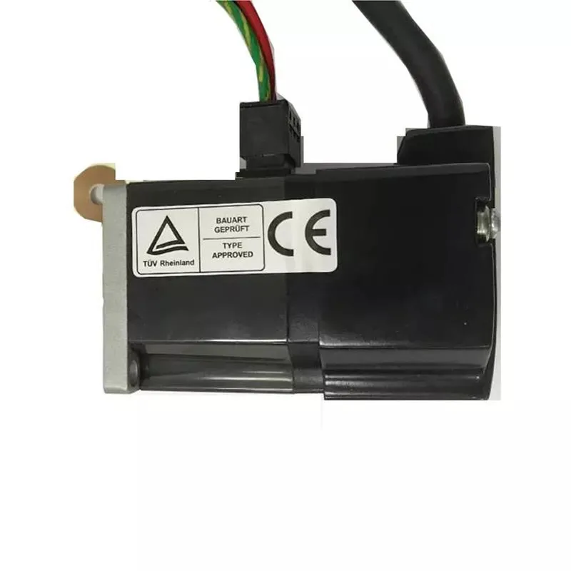 

Серводвигатель HC-SFS352K в наличии