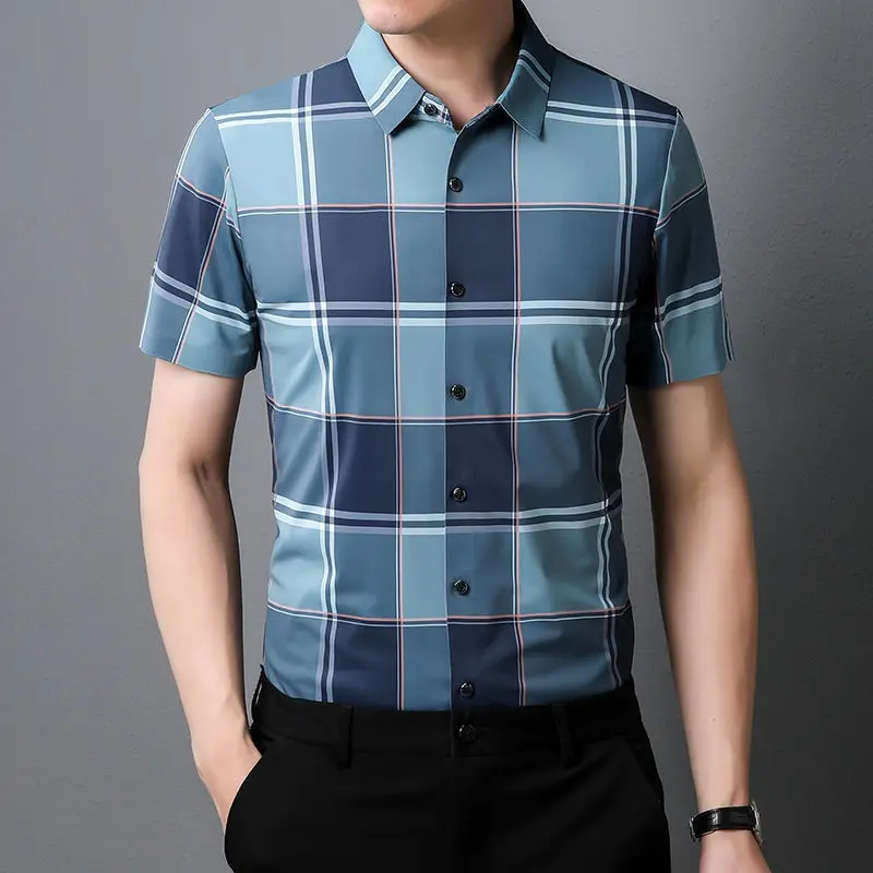 

Свободная одежда, летние деловые мужские топы, клетчатая Корейская Повседневная рубашка с рукавами, короткая быстросохнущая Базовая модна...