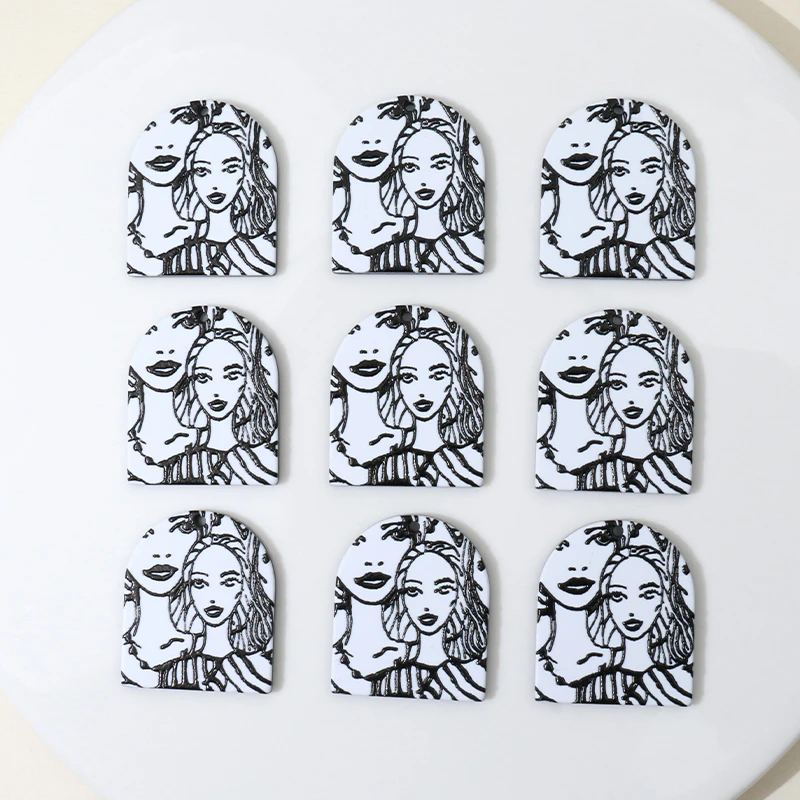

10pcs 31x36mm Funny Girls Avatar Charms Pendant for Earring Necklace Acrylic Party Birthday DIY Jewelry Making Accessories