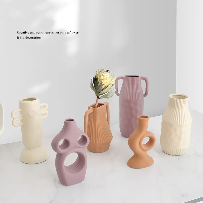 

Nordic Morandi shaped ceramic vase flower arrangement living room dining room model room B & B designer decoration