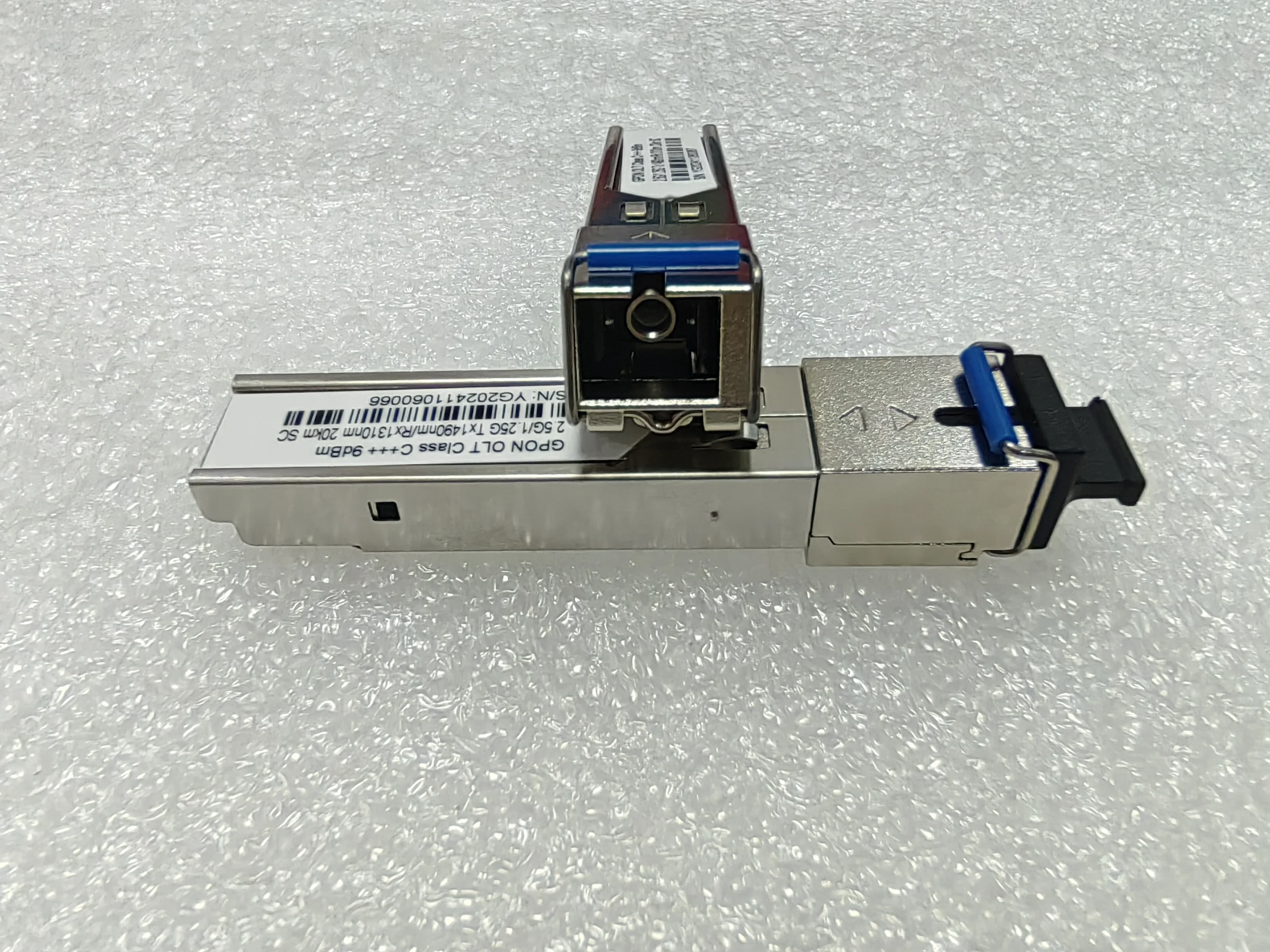 1,25 Гбитс2,5 Гбитс SFP C+++ 789 дБм SC UPC Оптический модуль PON 13101490 нм Максимальное расстояние 20 км Трансивер, с GPON OLT VSOL HIOSO (art.: 3920cd37f6e4e) - 3920cd37f6e4e
