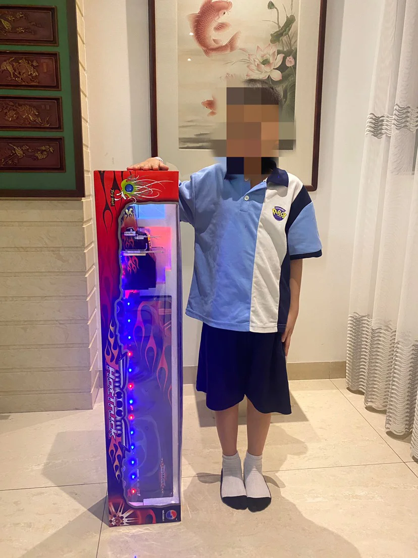 Радиоуправляемый автомобиль-контейнер OIMG 86 см