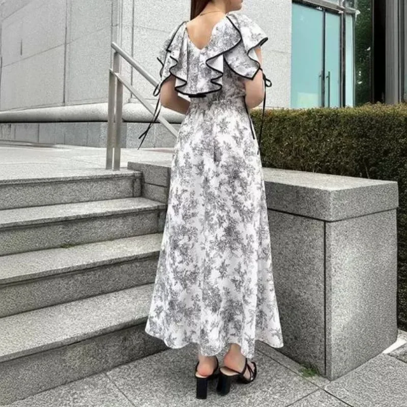 Женское приталенное платье с оборками ТРАПЕЦИЕВИДНОЕ ПЛАТЬЕ средней длины