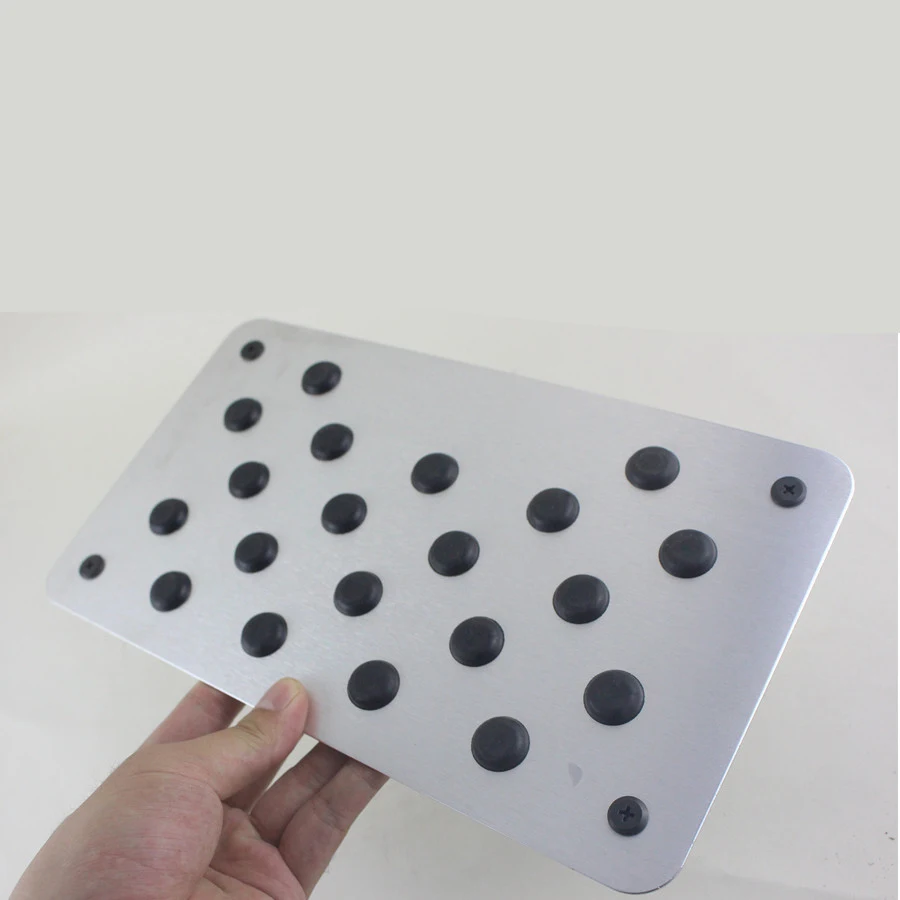 Автомобильный нескользящий коврик из алюминиевого сплава напольный с педалью