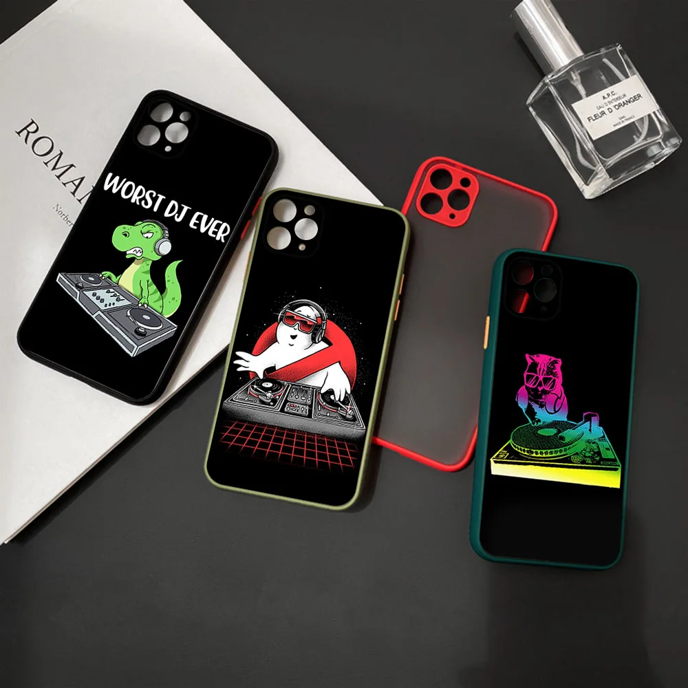 Полупрозрачный чехол для телефона Skin Feel iPhone 16 Pro Max 15 14 13 12 11 7 8 Plus SE Mini XR Cartoon DJ Radio Music