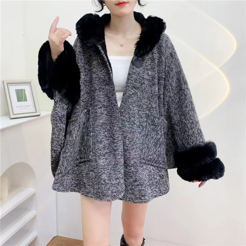 2023 Oversize Women Winter Batwing Sleeves Faux Rabbit Fur Cardigan Coat With Hat Thick Velvet Poncho Long Outstreet Wear Capes