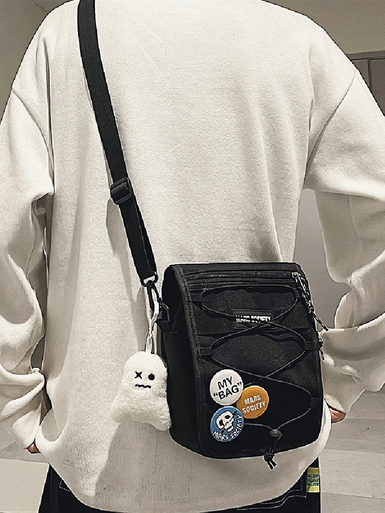

Hip-hop Style Men's Bag 2022 Men's Messenger Bag Fashion Brand Sports Bag Fashion Student Shoulder Bag Tooling Style Bag