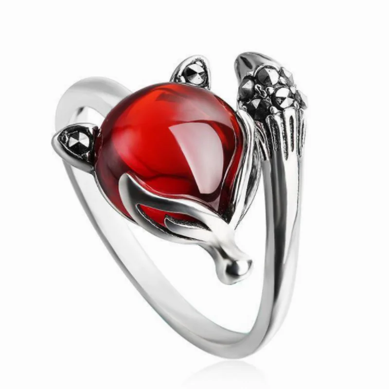 

2022 New Fox Ring New Fox Garnet Men's and Women's Ring Retro Pigeon Blood Red Personality Fashion Manufacturer Wholesale