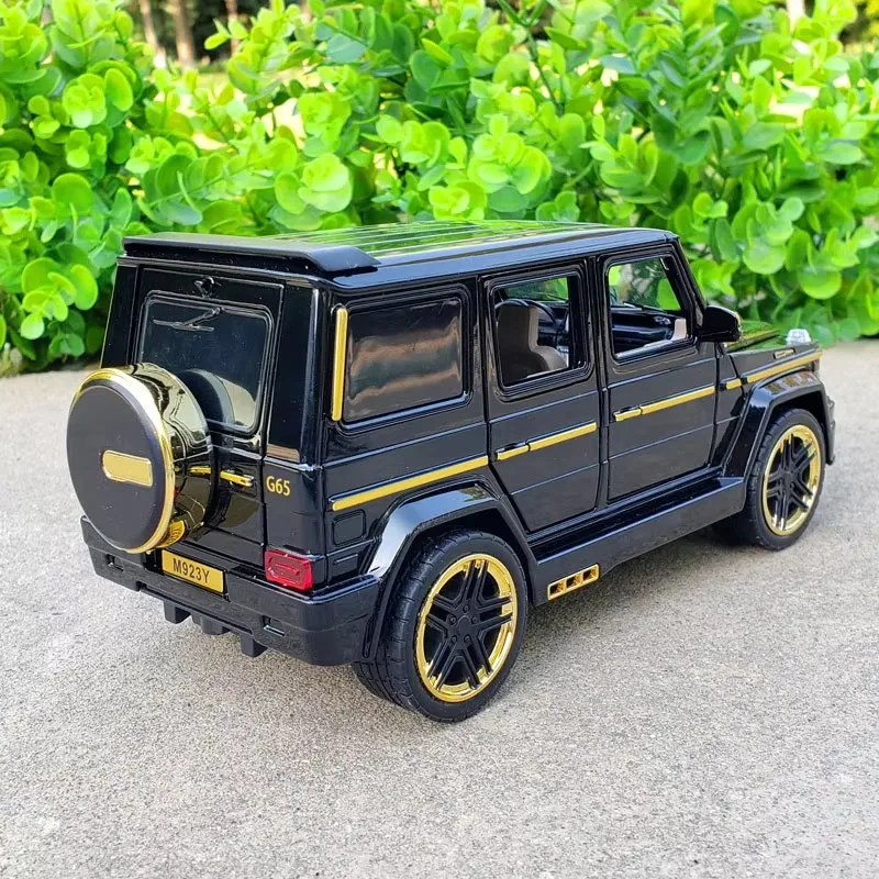Фото 1/24 литой под давлением BenZ G65 внедорожник, модель внедорожника, коллекция игрушечных транспортных средств из сплава, металлический миниатюрный звуковой свет, автомобиль для мальчиков №2