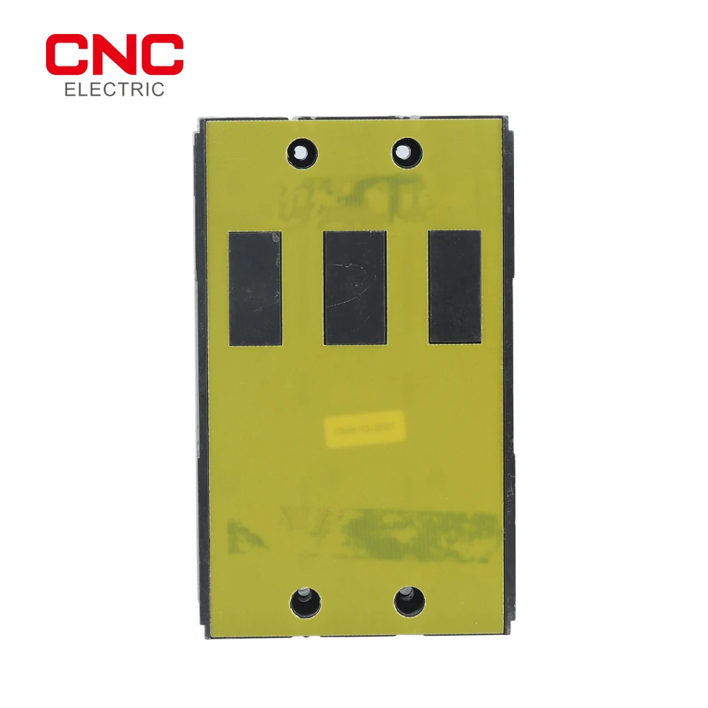 CNC YCM1-125L 3P 100A Plastic Molded Case Circuit Breaker MCCB 8kA Short-circuit Breaking Capacity Distribution Apparatus |