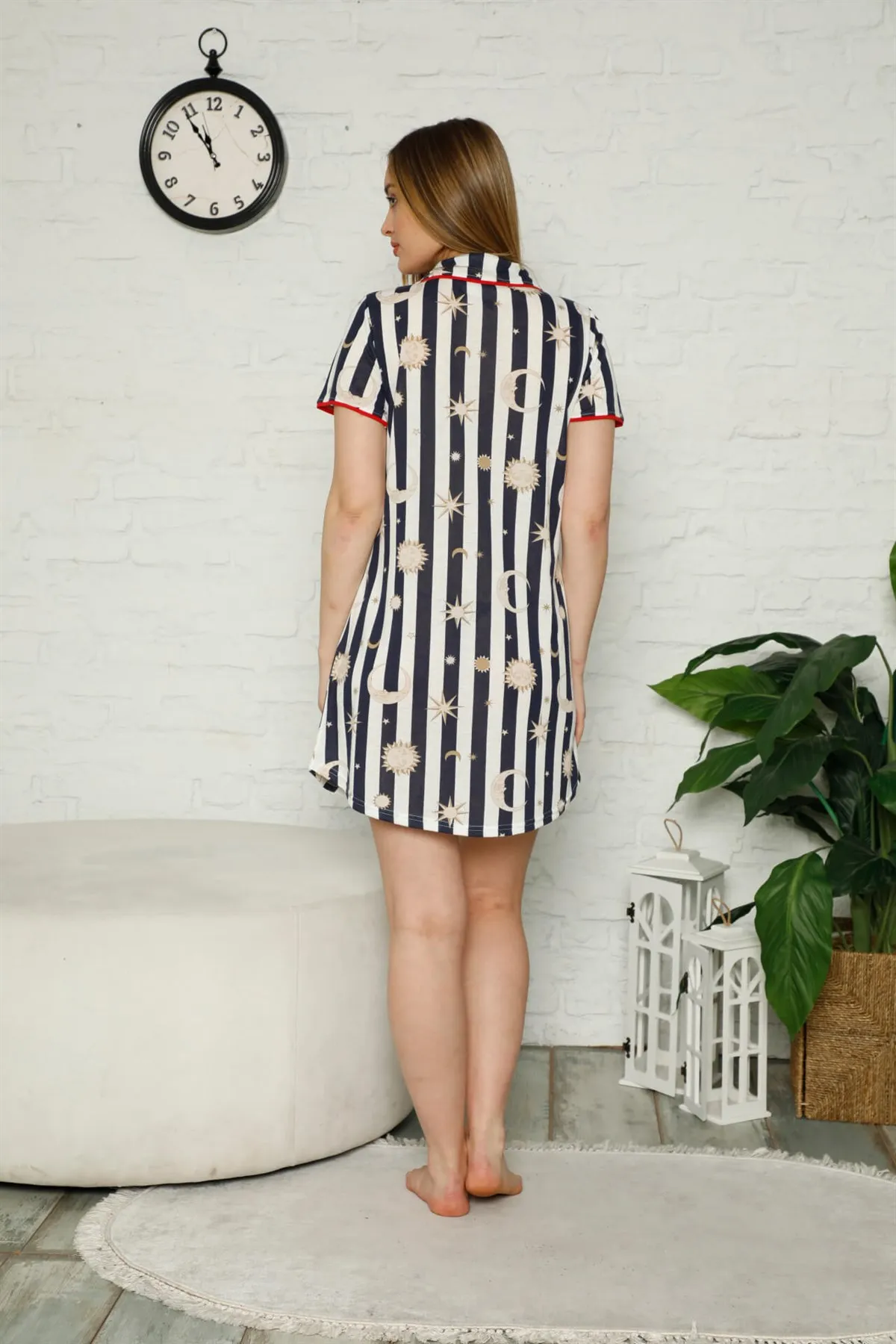 

Fashion Cartoon Women 'S Cotton Front Button Nightgown 980