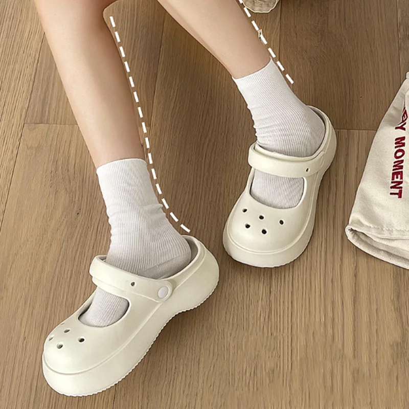 

2023 New Women Summer Slippers Outdoor Clogs Thick Sole Sandals Female Eva Light Non-Slip Home Slides Flip Flops Garden Shoes