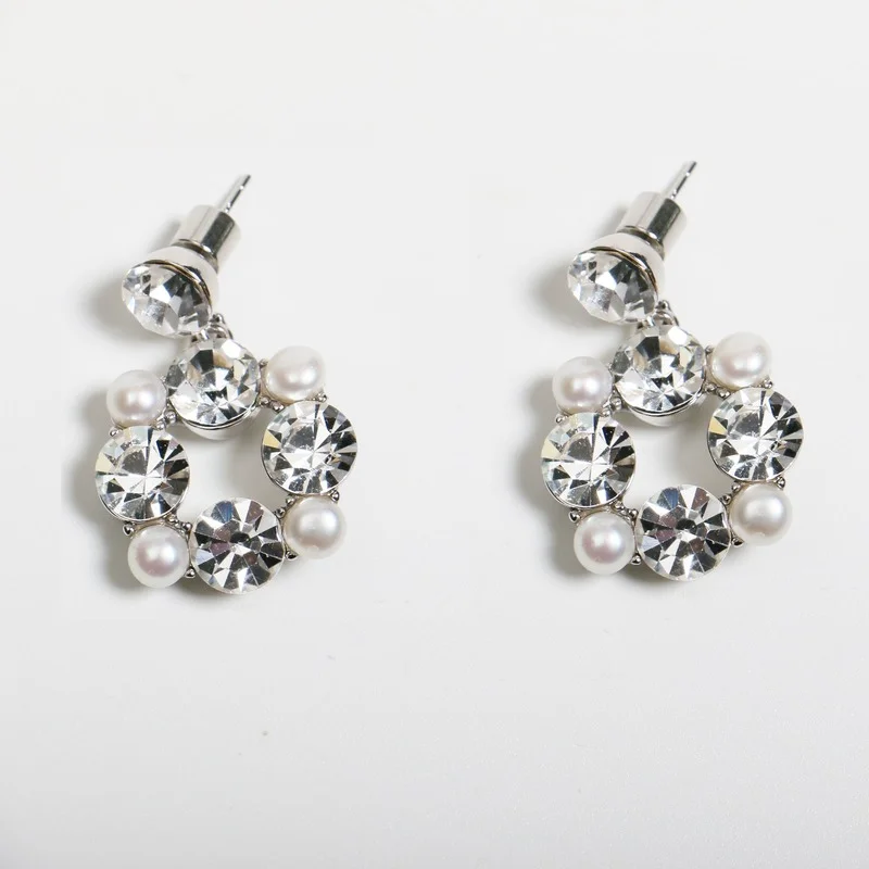 

Earrings Jewelry series women's light luxury collision design pearl gemstone earrings