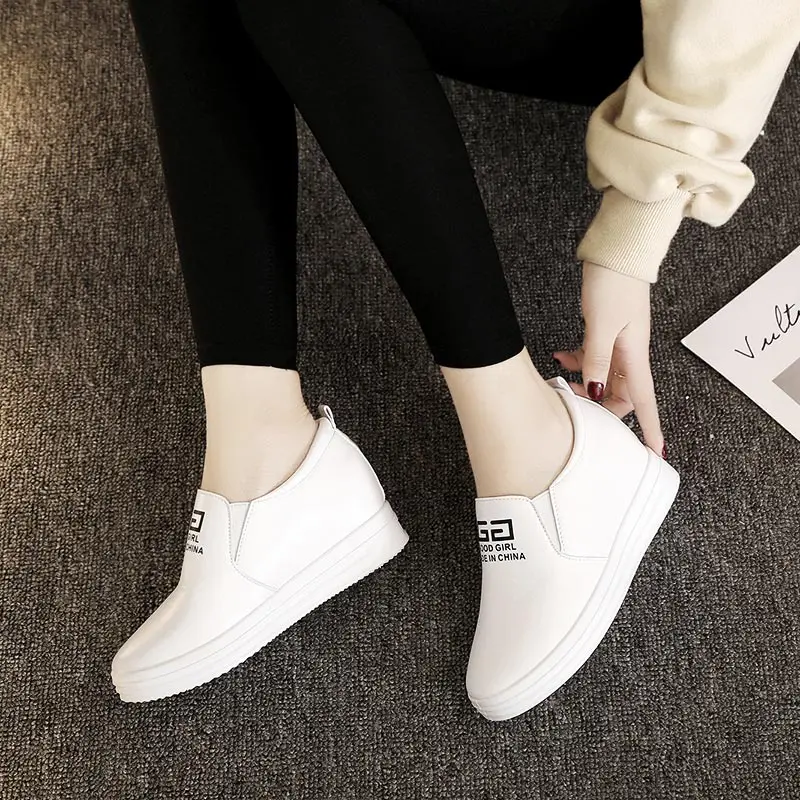 

Children High Sneakers Woman Teenage Shoes Woman Sport Non-Leather Casual Women's Running Sneakers Women Sports Shoes Basket