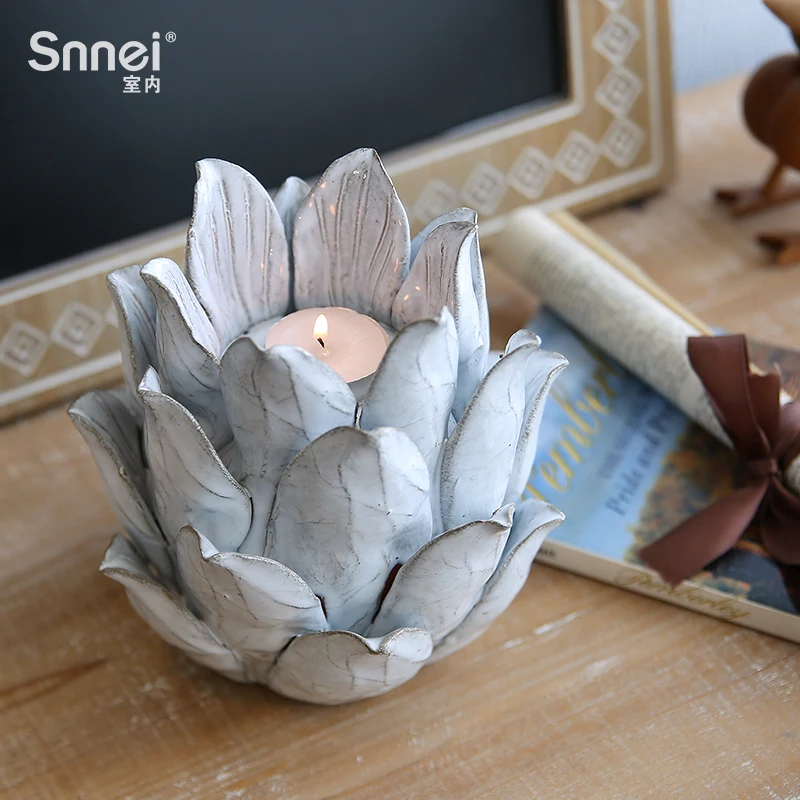 

Lotus ceramic candlestick decorations Candlestick romantic atmosphere layout