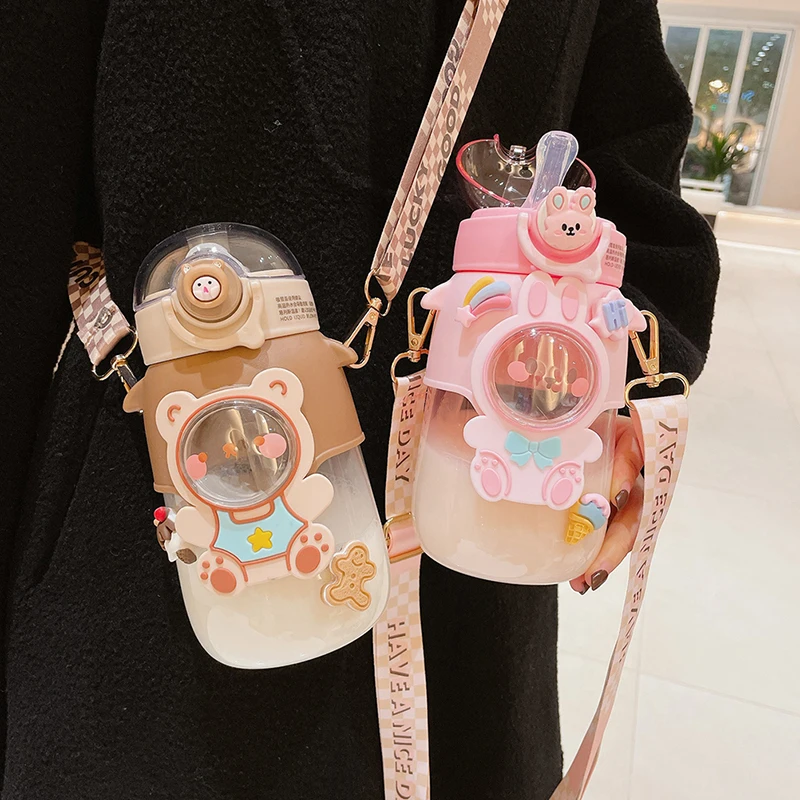 720ml Pop-up Lid Children Straw Mug Water Bottle BPA Free Cute Cartoon Drinking Bottle Portable Strap Student Cup