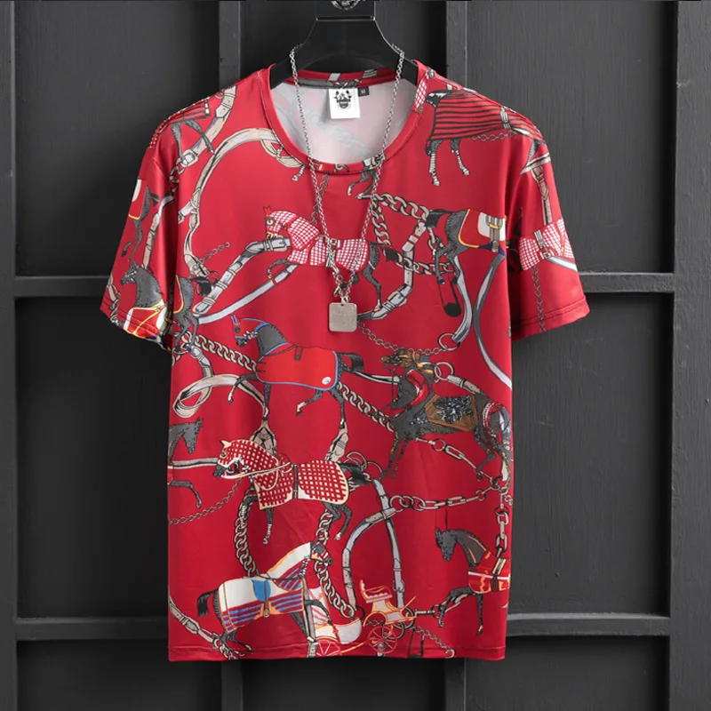 

Мужская одежда в европейском и американском стиле, Новинка лета 2022, модная футболка из ледяного шелка с принтом Красной лошади, круглым воротником и короткими рукавами