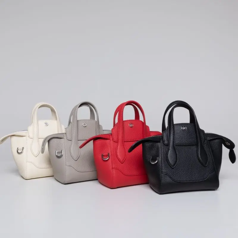 

LP2023 latest micro calfskin dumpling bag for women, the leather body is very soft, fashionable and high-end