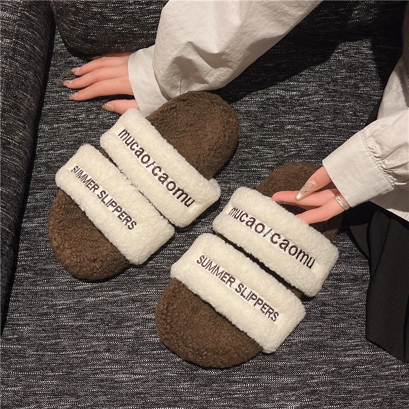 Шлепанцы женские из овечьей шерсти с вышивкой и надписью на толстой подошве