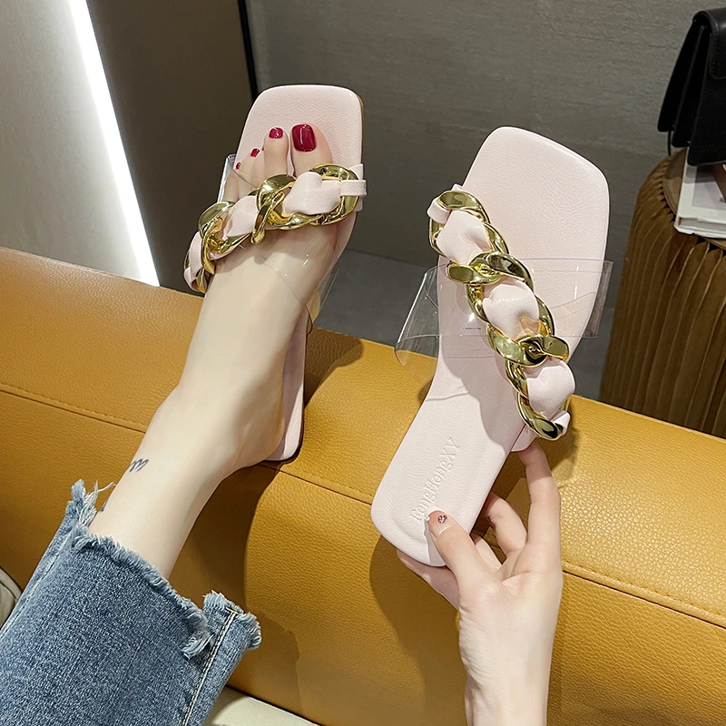 

2022 new Fashion Trend Metal Decoration Women Flats Slippers Summer Peep Toe Luxury Woman Leather Slides Beach Trend Sandals