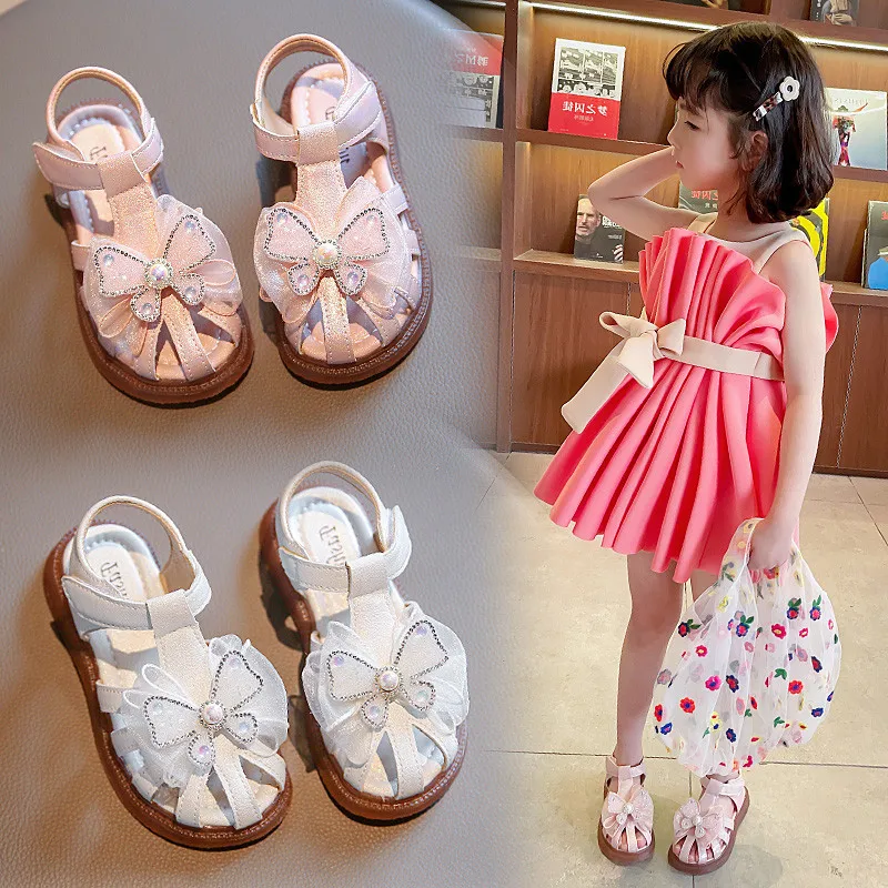 

Летние сандалии для девочек, новинка 2023, Детская нескользящая обувь принцессы, детская обувь Baotou с мягкой подошвой для девочек