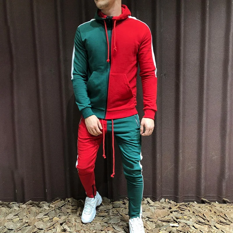 

Костюм спортивный мужской из двух предметов, куртка с капюшоном и штаны