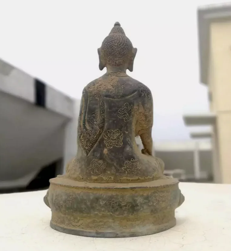 Амитабха буддизм Шакьямуни сидеть Будда бронзовая старинная старая статуя Padmapani