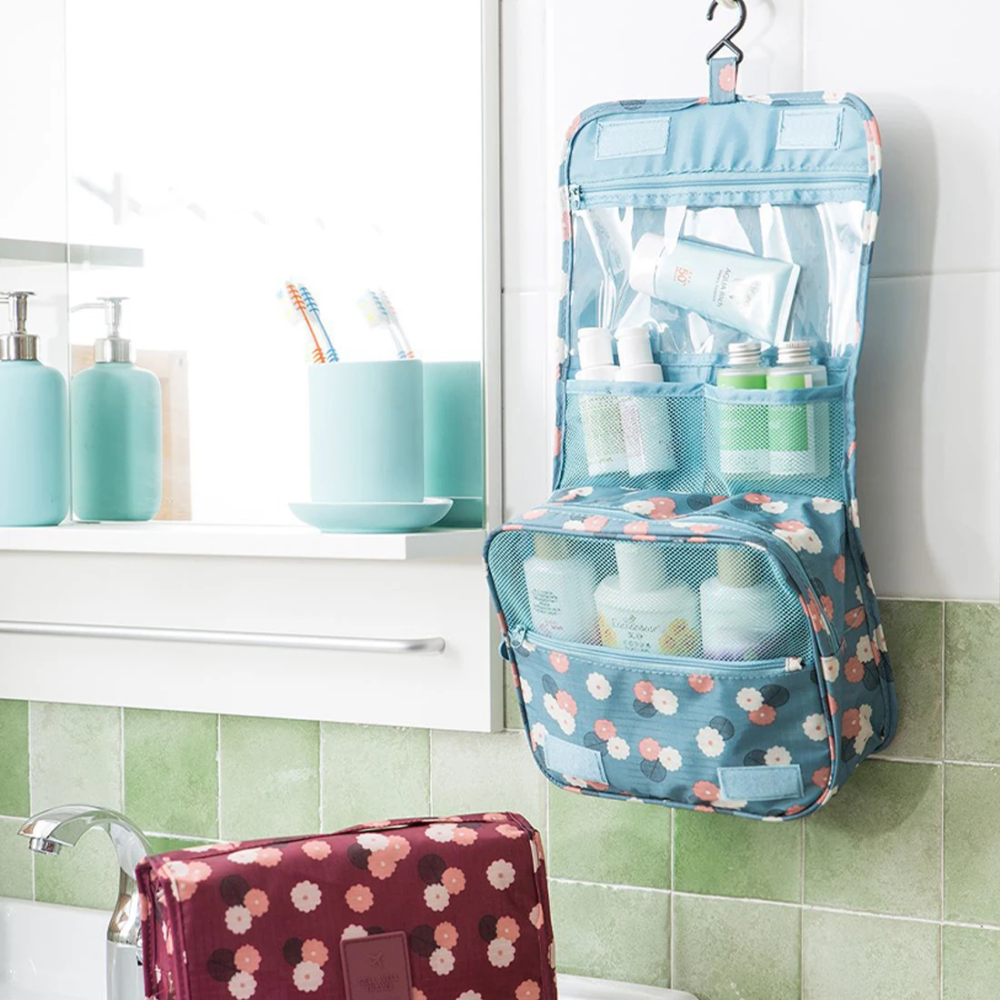 

High Quality Make Up Bag Hanging Travel Storage Bags Waterproof Travel Beauty Cosmetic Bag Personal Hygiene Bags Wash Organizer
