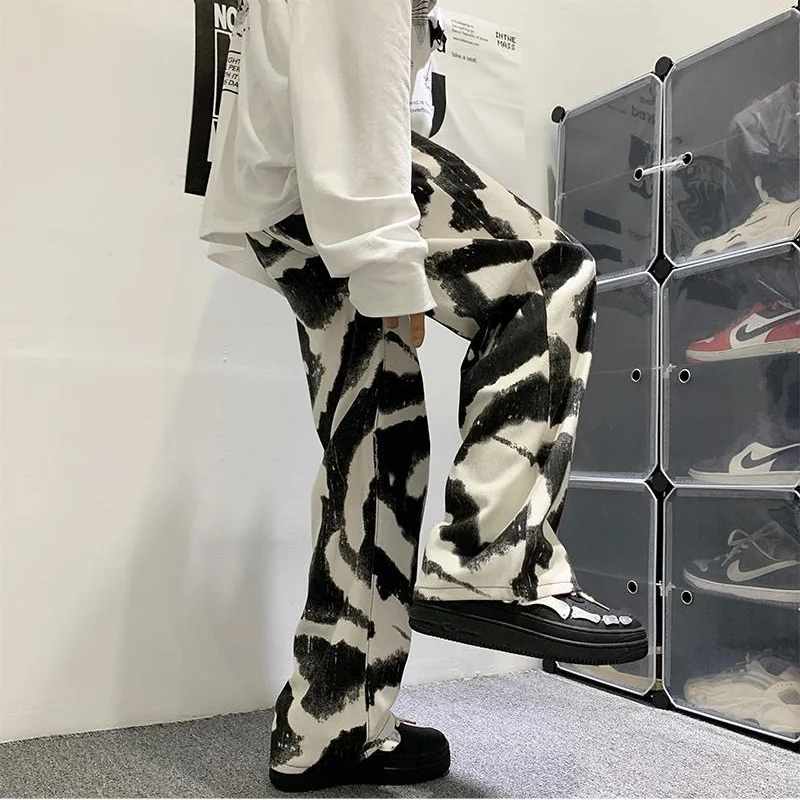 DEEPTOWN Y2K Graffiti Jeans Men Black Blue Denim Pants Loose Casual Straight Trousers Male Streetwear Hip Hop Harajuku Spring