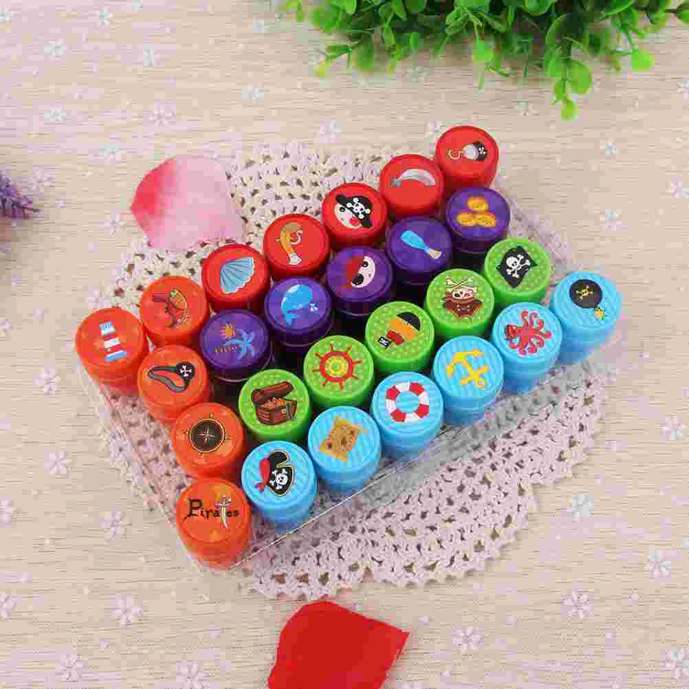 

26 Pcs Pirate Pattern Seal Stampers For Kids Set Cartoon Pattern Plastic Toys for Kid Crafts Paper Drawing Play Party Favor