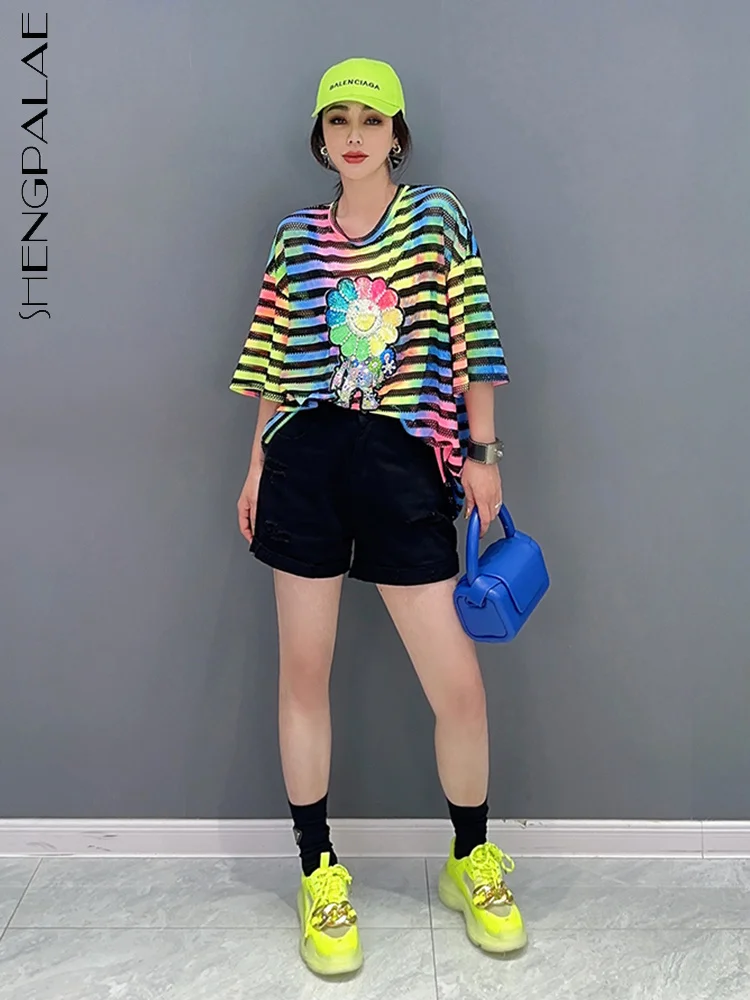 

SHENGPALAE Fashion Women's T-shirt Colorful Stripe Beading Sunflower Patchwork O-neck Half Sleeve Tees Summer 2023 New 5R4330