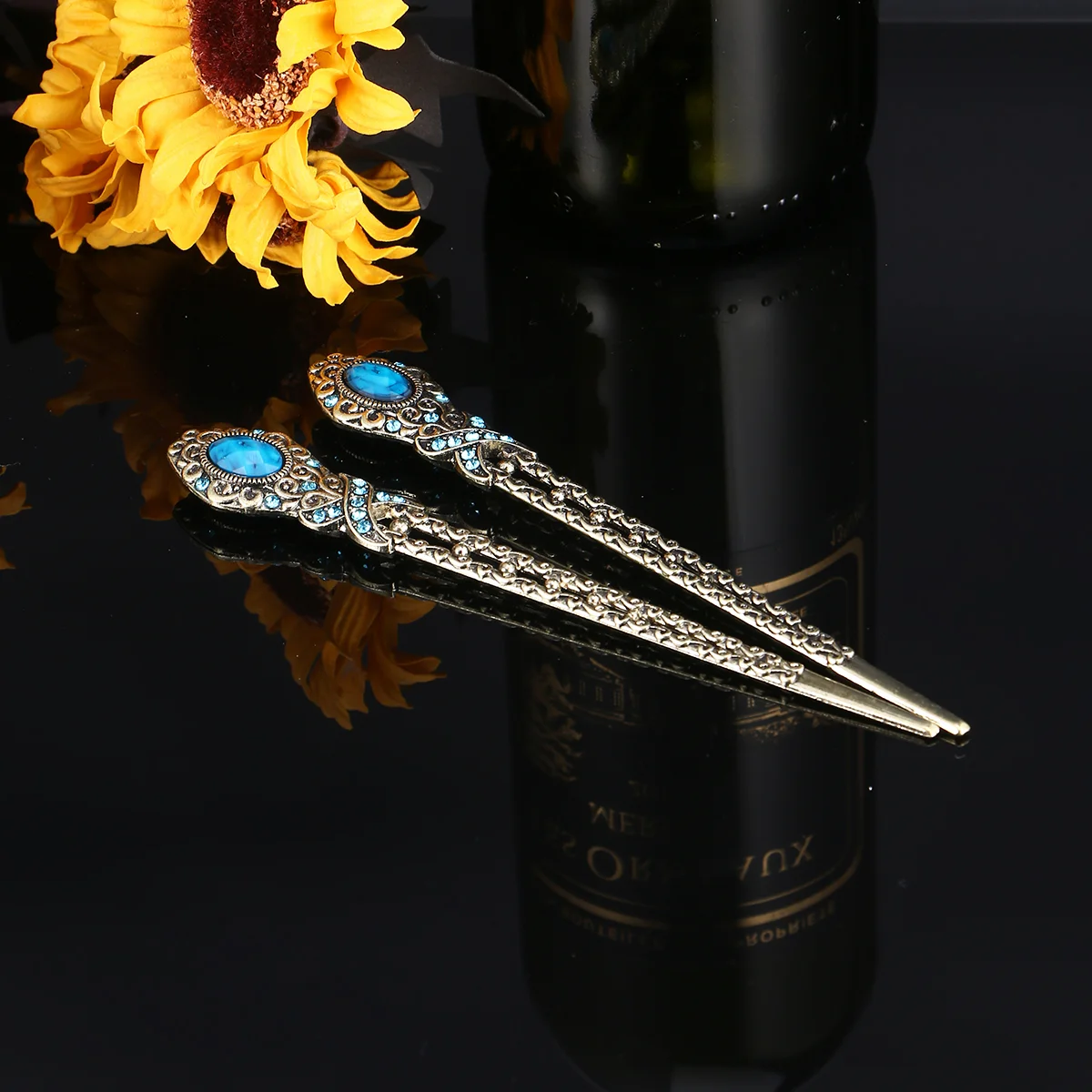 

2PCS Hair Clips Traditional Stylish Rhinestone Vintage Hair Accessory Hair Claw Hairpin for