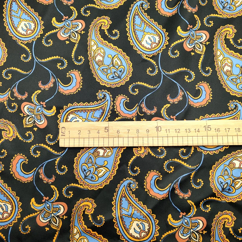 FabFairy предлагает все виды искусственных пальто курток ткани Распродажа по метрам