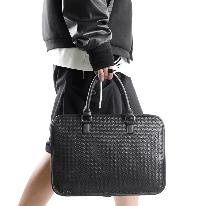 

High-end Handbag Business Hand- Men Single-shoulder Braided Briefcase Bag Laptop13-14in Luxury Bag Woven Brand Messenger