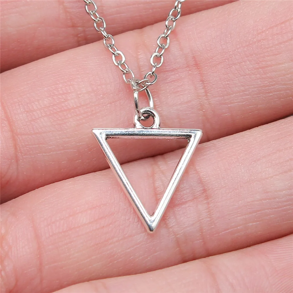 

Прямая поставка, античный серебряный цвет, 18x16 мм, Геометрическая полая треугольная подвеска, женские ожерелья, чокер, ожерелье
