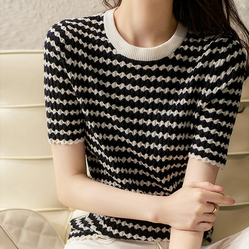 

Women Striped Pullovers 2022 New Fashion Elegant Office Lady Short-Sleeve Thin Loose Sweaters